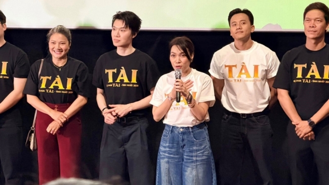 "Canh bạc điện ảnh" của Mai Tài Phến và Mỹ Tâm