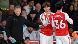 HLV Arteta "linh cảm đặc biệt" về thần đồng 16 tuổi