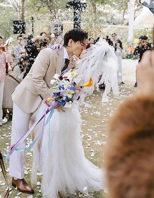 Ca sĩ Hoàng Dũng tiết lộ lý do không chụp ảnh cưới