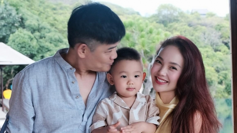 Hôn nhân ngọt ngào của Minh Hằng bên chồng doanh nhân tâm lý