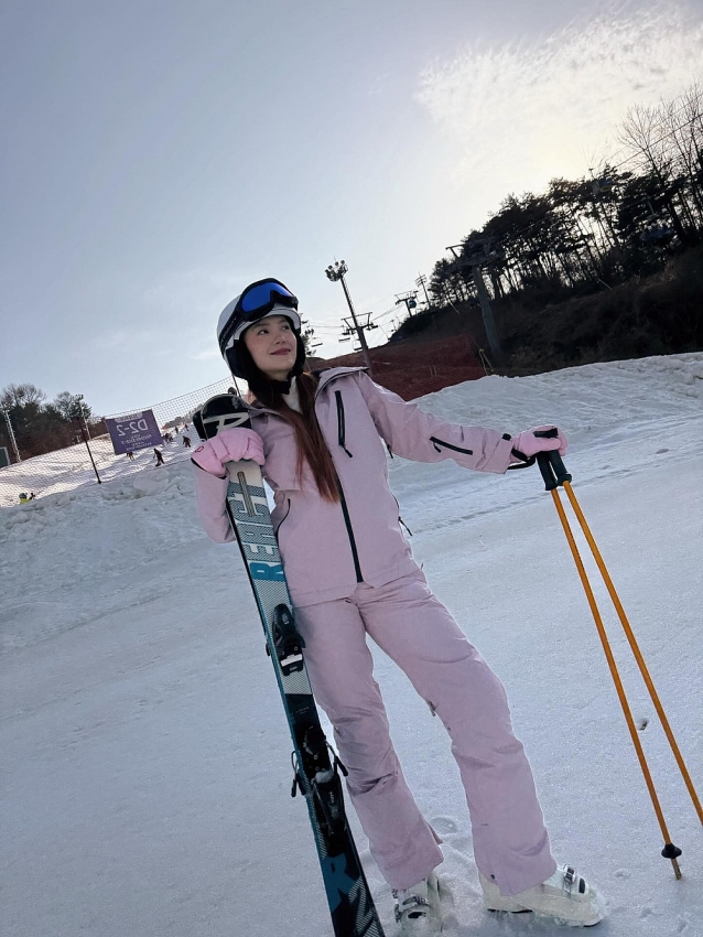 Hôn nhân ngọt ngào của Minh Hằng bên chồng doanh nhân tâm lý