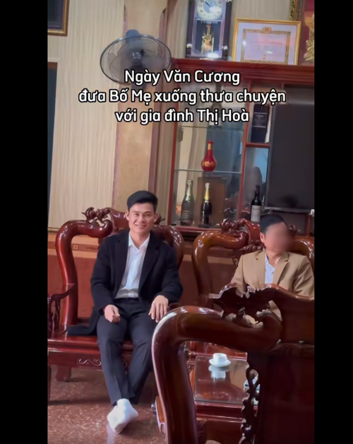 Hòa Minzy khoe khoảnh khắc Văn Cương cùng gia đình sang nhà hỏi cưới