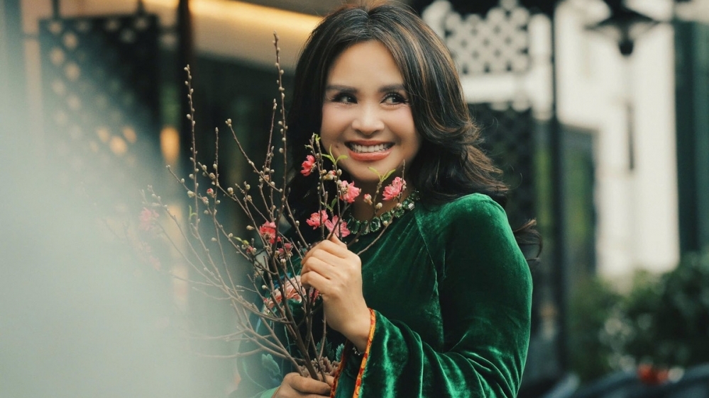 'Người đàn bà hát' Thanh Lam nhan sắc quên thời gian ở tuổi ngoài 50