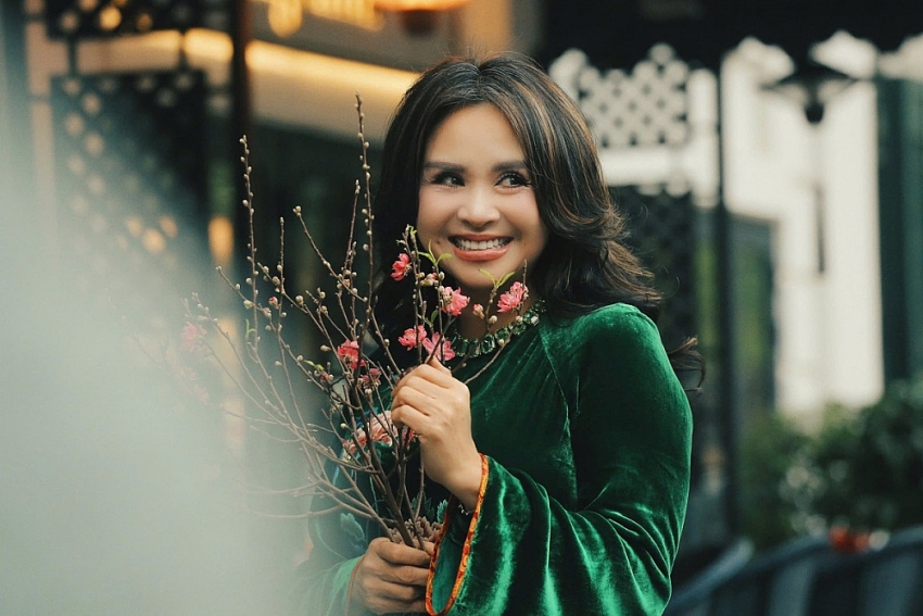 'Người đàn bà hát' Thanh Lam nhan sắc quên thời gian ở tuổi ngoài 50 'Người đàn bà hát' Thanh Lam nhan sắc quên thời gian ở tuổi ngoài 50