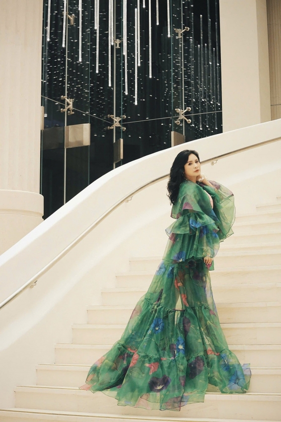 'Người đàn bà hát' Thanh Lam nhan sắc quên thời gian ở tuổi ngoài 50 'Người đàn bà hát' Thanh Lam nhan sắc quên thời gian ở tuổi ngoài 50