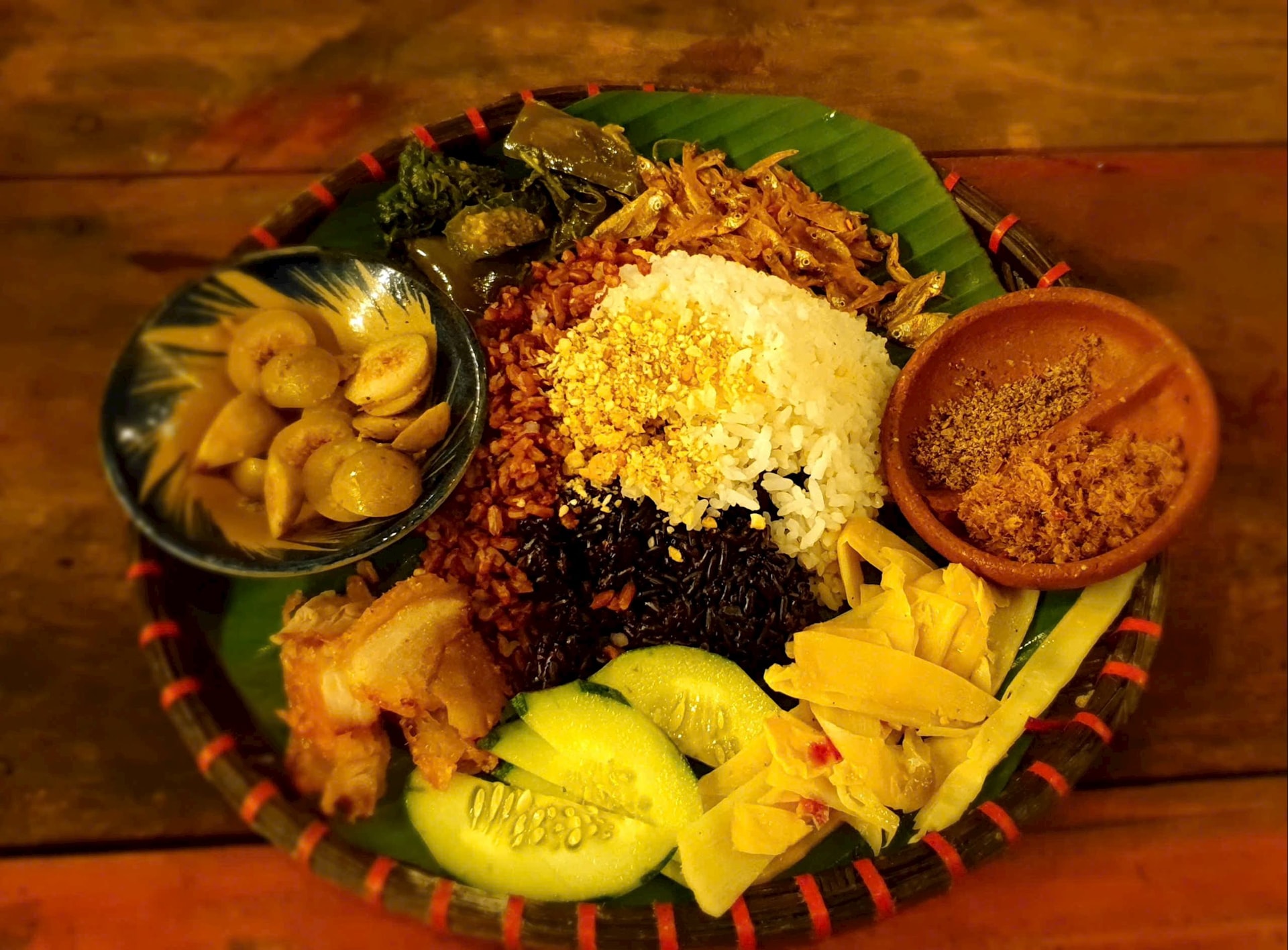 Khám phá chợ phiên độc đáo ở Măng Đen