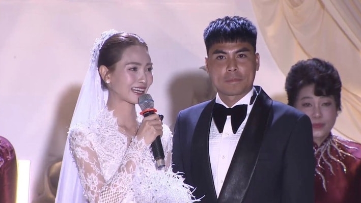 Đám cưới MC Mù Tạt và cầu thủ Đức Huy: Lời bộc bạch xúc động về người cha quá cố