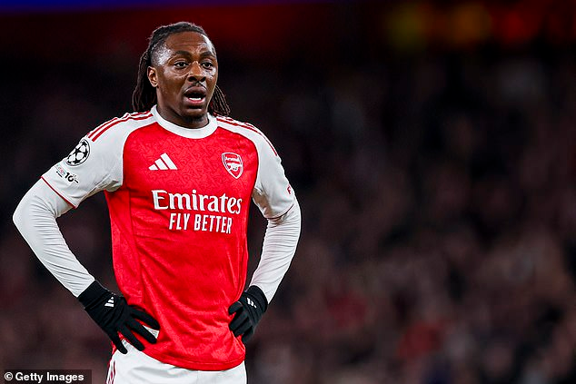 6 ngôi sao Arsenal phải rút khỏi tuyển quốc gia