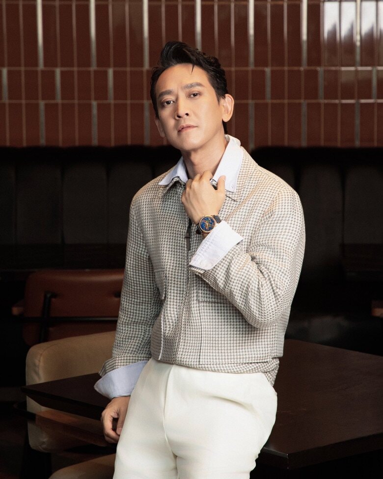 Hồng Ánh và Hứa Vĩ Văn: Tình bạn hơn 30 năm và hành trình thành nghệ sĩ lão làng Vbiz