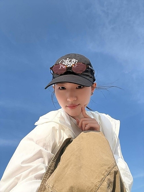 Lamoon xinh tựa 'bạch nguyệt quang', phong cách thời trang ấn tượng