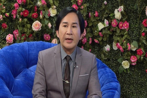 Cát Tường đóng quán cafe, hào quang có giúp sao Việt hái ra tiền?