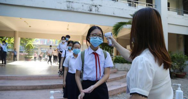 Nóng: Hà Nội cho học sinh từ 6-11 tuổi quay lại trường học trực tiếp từ 6/4