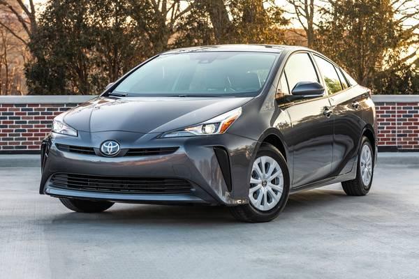 5 ô tô mới tiết kiệm xăng nhất năm 2022
