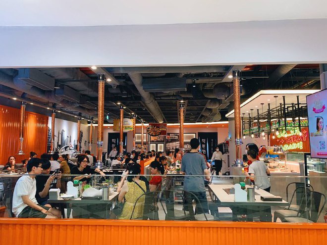 Cập nhật tình hình nghỉ lễ khắp mọi miền: Mọi cao tốc tắc nặng, Vũng Tàu nghẹt người nhưng Đà Lạt mới ùn "sương sương" Cập nhật tình hình nghỉ lễ khắp mọi miền: Mọi cao tốc tắc nặng, Vũng Tàu nghẹt người nhưng Đà Lạt mới ùn "sương sương"