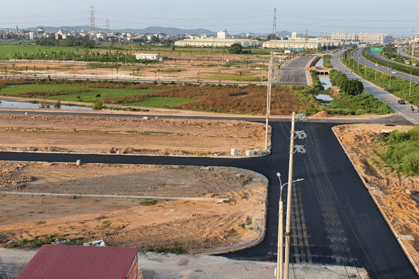 Tin bất động sản ngày 10/4: Sắp đấu giá hơn 200 lô đất tại Bắc Giang, Hải Dương, Vĩnh Phúc Tin bất động sản ngày 10/4: Sắp đấu giá hơn 200 lô đất tại Bắc Giang, Hải Dương, Vĩnh Phúc