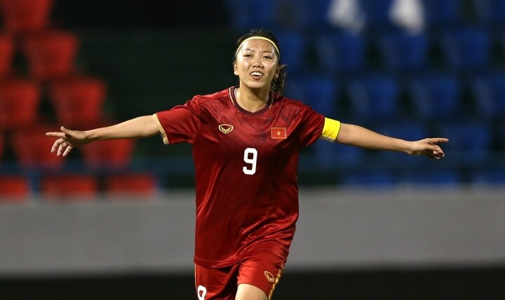 Huỳnh Như báo tin vui cho đội tuyển Việt Nam trước SEA Games 32
