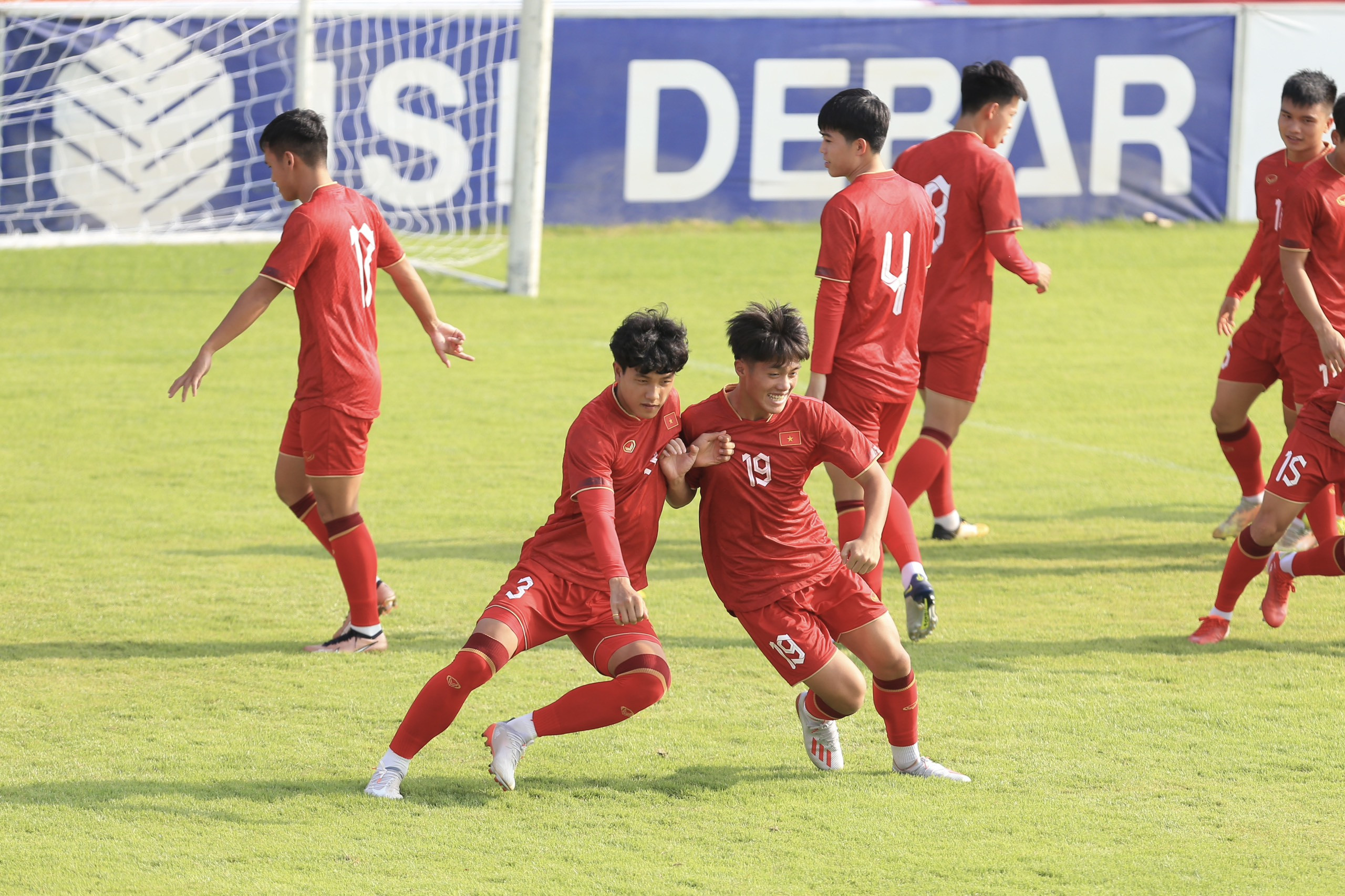 U22 Việt Nam rộn tiếng cười, hứng khởi chờ đấu Lào U22 Việt Nam rộn tiếng cười, hứng khởi chờ đấu Lào