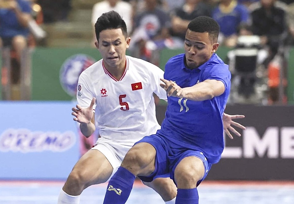 Tuyển futsal Việt Nam vào tứ kết giải châu Á