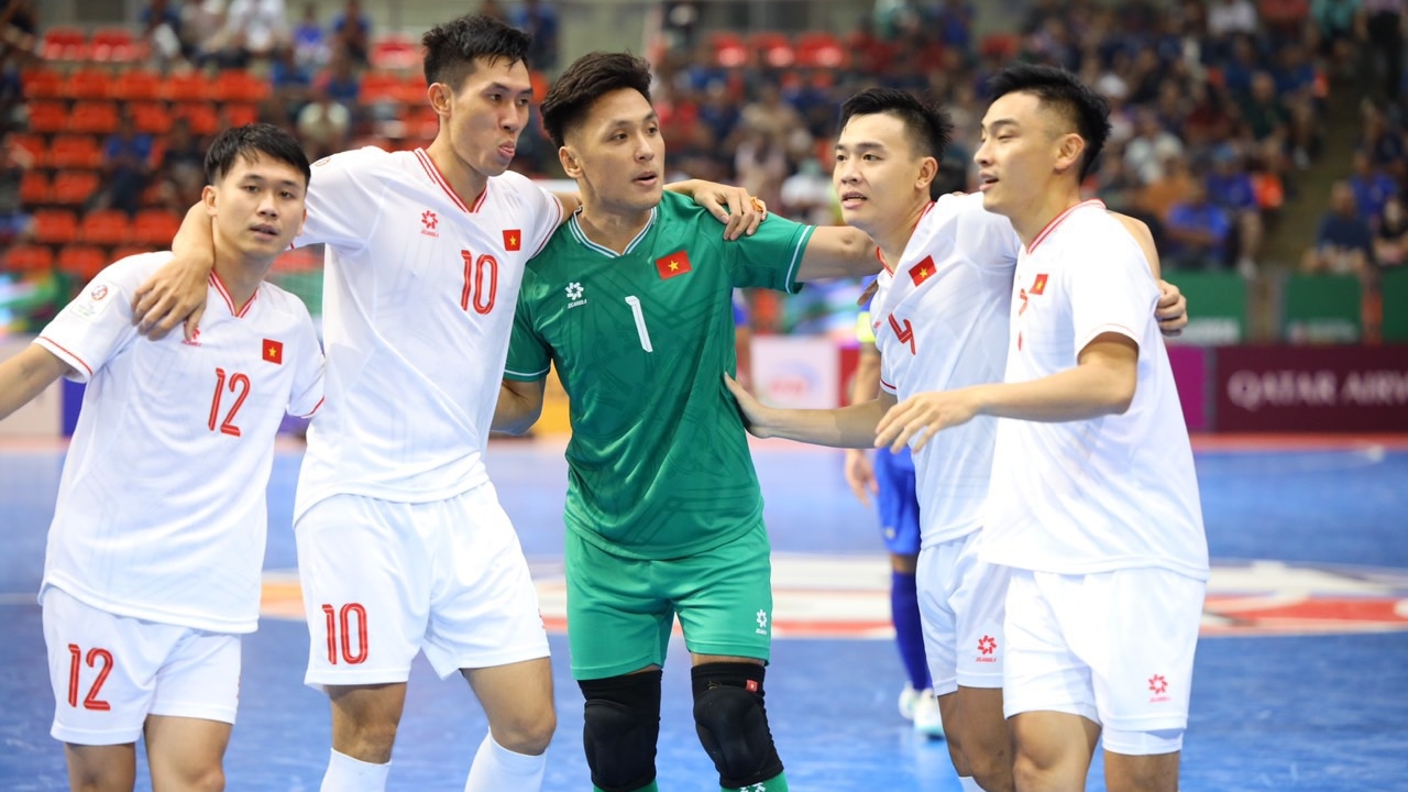 Đội tuyển Việt Nam cần "cái đầu lạnh" để tới World Cup
