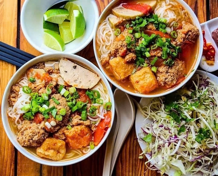 Gợi ý 9 món ăn giải nhiệt nắng nóng Hà Nội Gợi ý 9 món ăn giải nhiệt nắng nóng Hà Nội