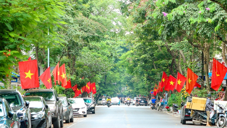 Dự báo thời tiết đêm nay và ngày mai 30/4: Hà Nội và các khu vực trên cả nước