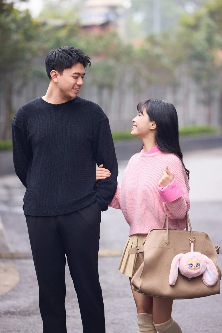 Cuộc sống viên mãn của ca nương Kiều Anh sau 12 năm gắn bó với ông xã Văn Quỳnh