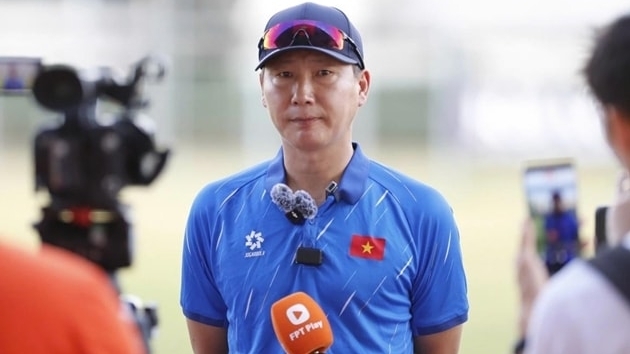 HLV Kim Sang-sik và hành trình vực dậy tuyển Việt Nam hướng tới Asian Cup 2027