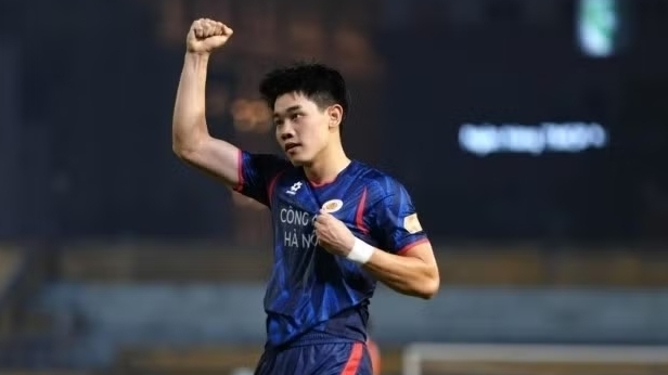 Haaland vượt Messi, Ronaldo, Mbappe