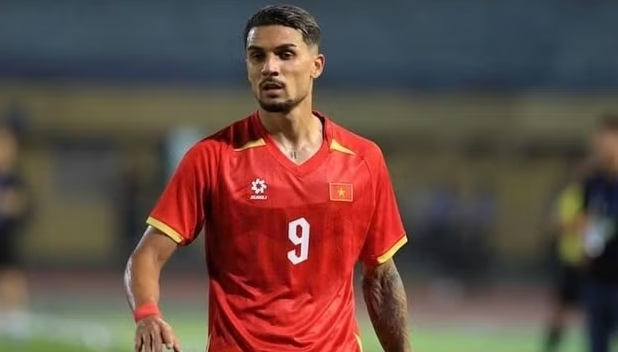 ‘Đại gia’ bóng đá Malaysia muốn chiêu mộ Đỗ Hoàng Hên