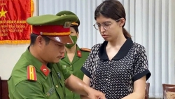 Người mẫu Andrea Aybar và ca sĩ Chi Dân bị truy tố trong đường dây ma túy VN10