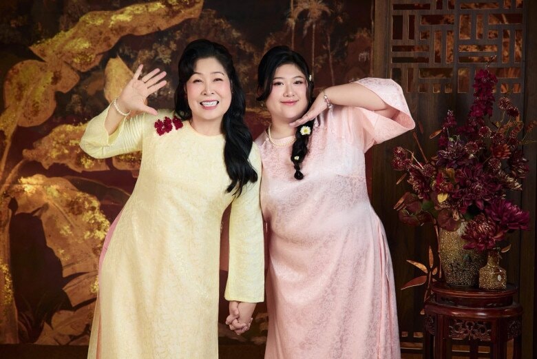 NSND Hồng Vân khoe nhan sắc thời trẻ và cuộc sống viên mãn bên tài tử Lê Tuấn Anh