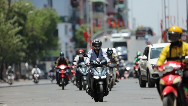 Dự báo thời tiết đêm nay và ngày mai 9/4: Hà Nội và các khu vực trên cả nước