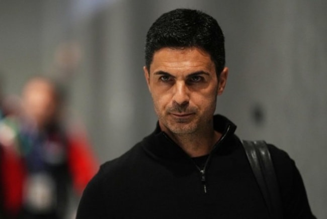 Vòng 32 Ngoại hạng Anh: Arne Slot đối mặt áp lực lớn, Man Utd khủng hoảng hàng thủ Vòng 32 Ngoại hạng Anh: Arne Slot đối mặt áp lực lớn, Man Utd khủng hoảng hàng thủ