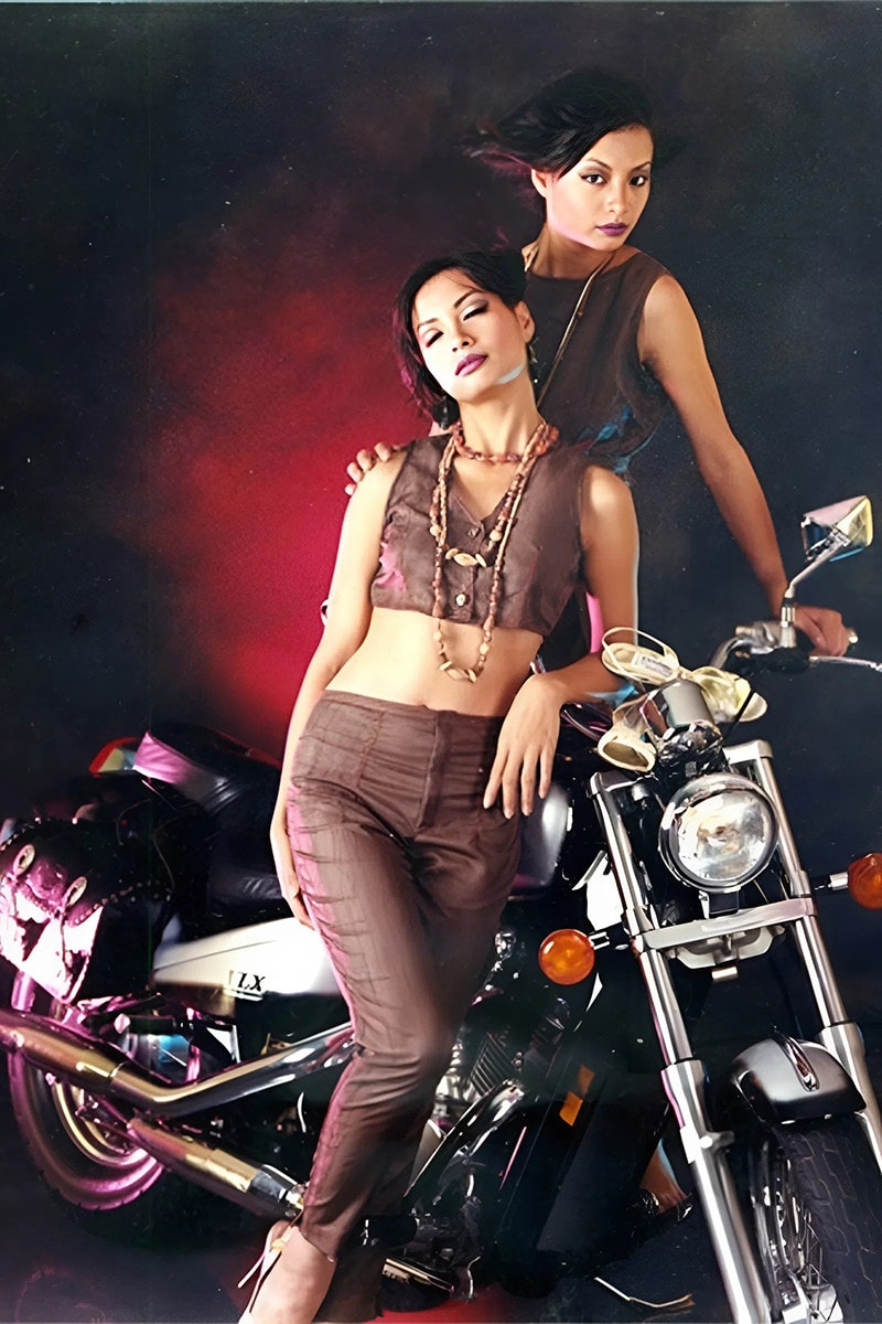 3 cặp song sinh đình đám showbiz Việt: Hành trình từ hào quang đến những ngã rẽ sự nghiệp 3 cặp song sinh đình đám showbiz Việt: Hành trình từ hào quang đến những ngã rẽ sự nghiệp