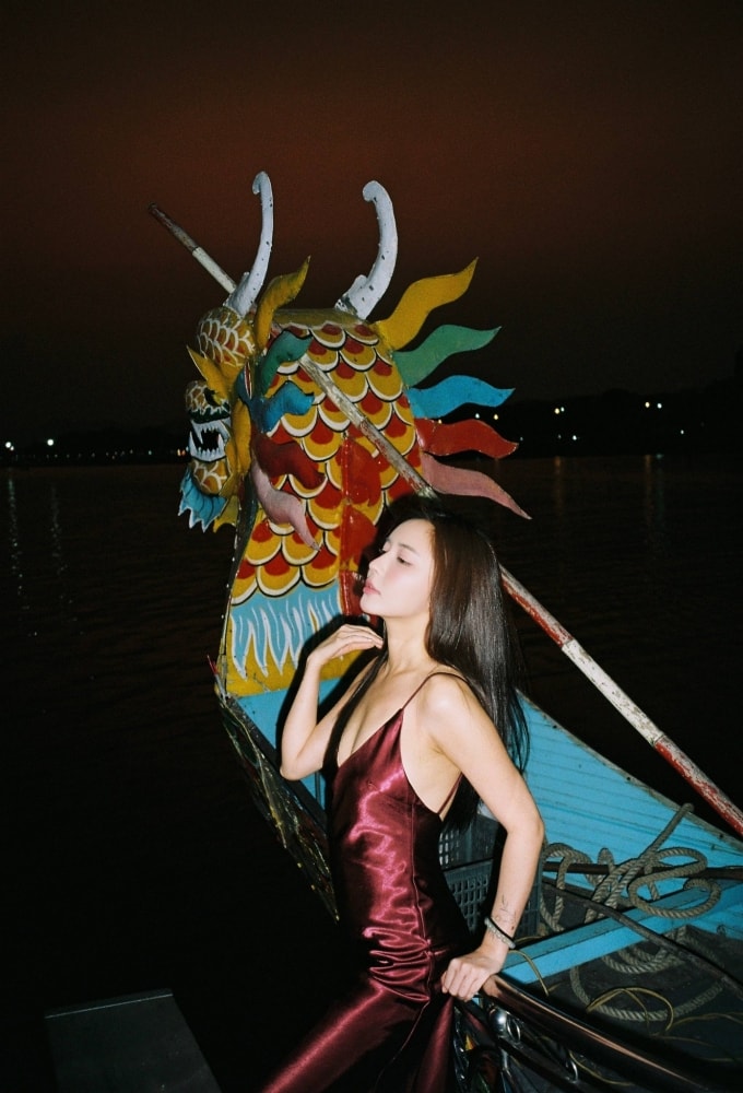 Ca sĩ Tăng Duy Tân chính thức công khai hẹn hò Bích Phương sau thời gian dài kín tiếng