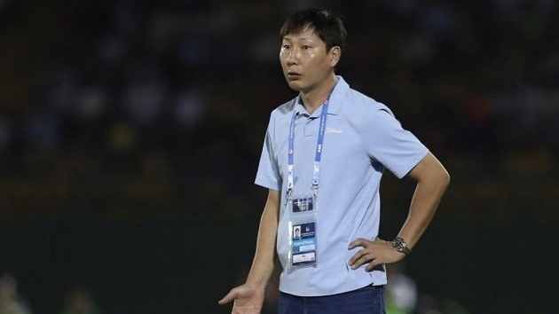 HLV Kim Sang-sik kích hoạt dàn sao U23 cho chiến dịch lớn của đội tuyển Việt Nam