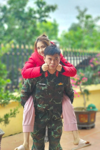 Tình bạn đáng ngưỡng mộ giữa Văn Toàn - Hòa Minzy