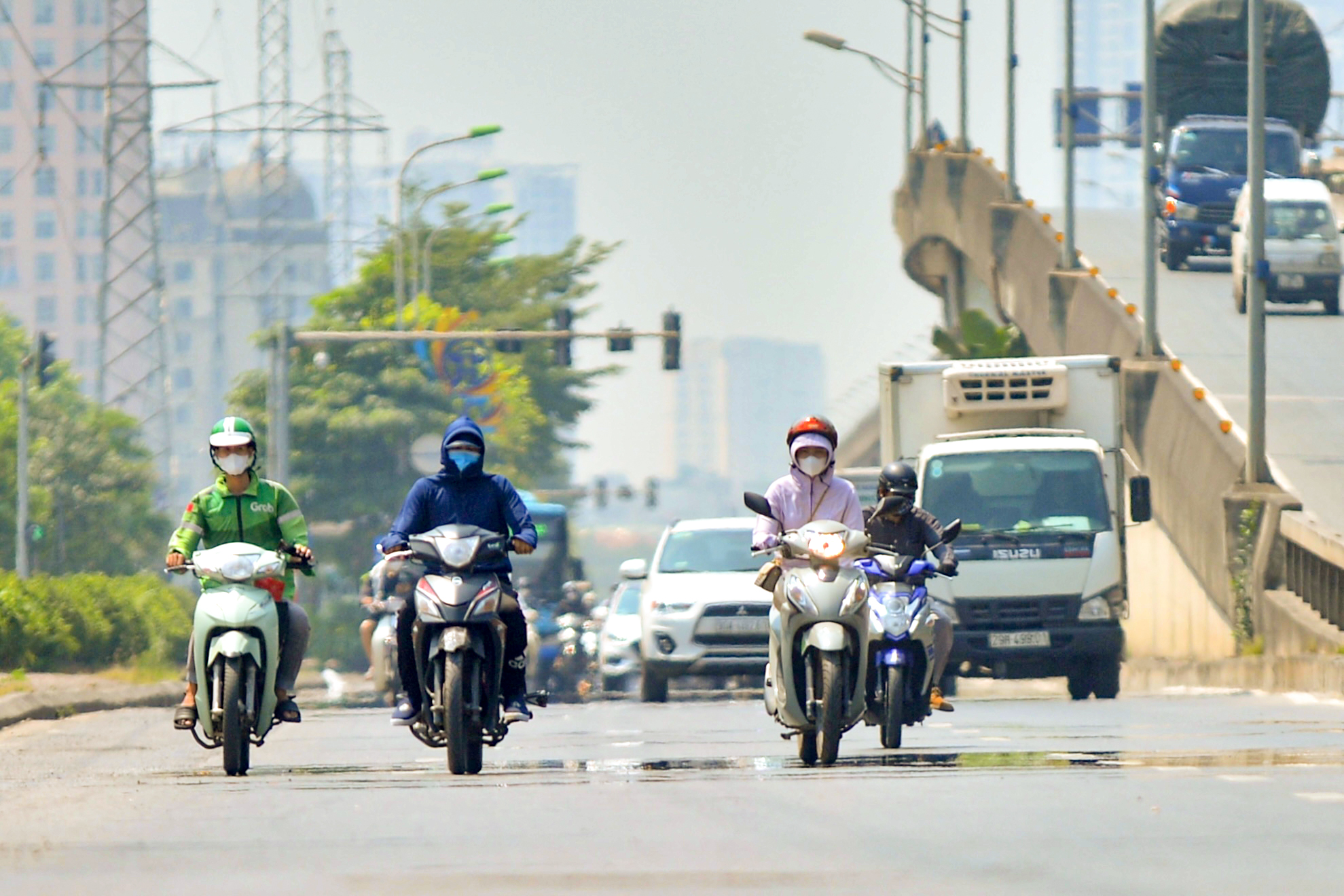 Dự báo thời tiết đêm nay và ngày mai 14/3: Hà Nội và các khu vực trên cả nước Dự báo thời tiết đêm nay và ngày mai 14/3: Hà Nội và các khu vực trên cả nước