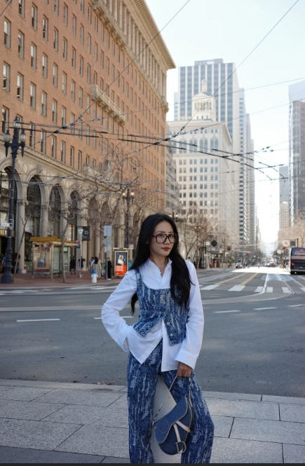 Văn Mai Hương thăng hạng nhan sắc sau giảm cân