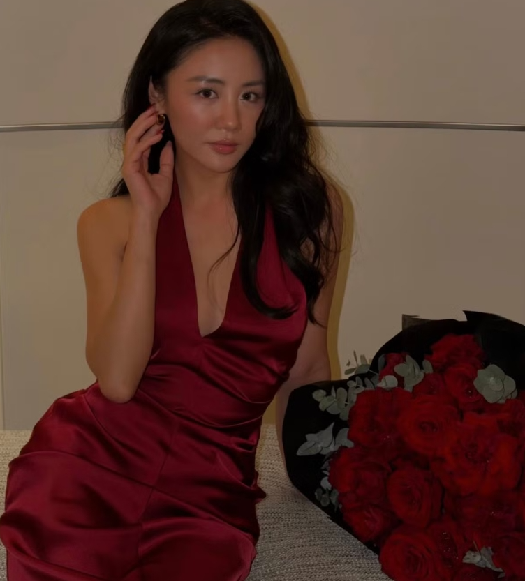 Văn Mai Hương thăng hạng nhan sắc sau giảm cân