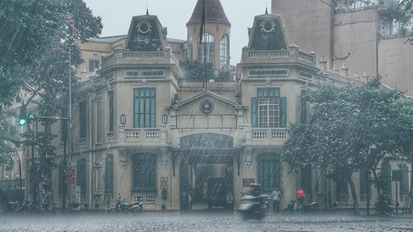 Dự báo thời tiết đêm nay và ngày mai 18/4: Hà Nội và các khu vực trên cả nước