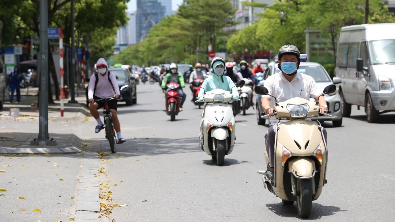 Dự báo thời tiết đêm nay và ngày mai 23/4: Hà Nội và các khu vực trên cả nước