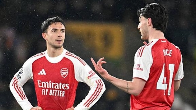 Mikel Arteta và nghịch lý hàng tiền vệ: Rào cản cuối cùng cho tham vọng của Arsenal