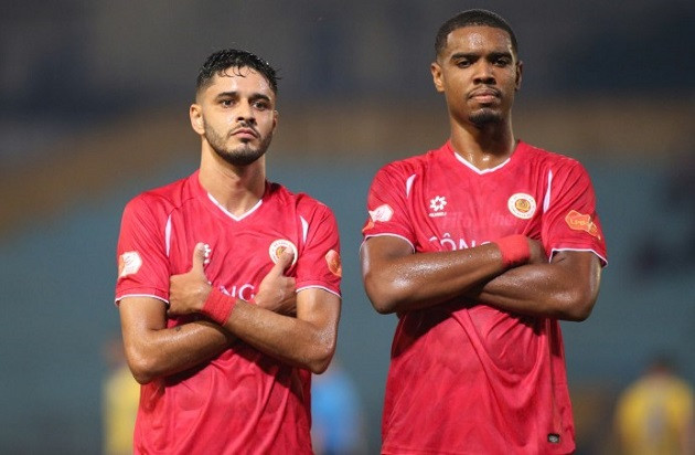 Cơn khát bàn thắng của tiền đạo nội tại V.League và bài toán thoát bóng ngoại binh