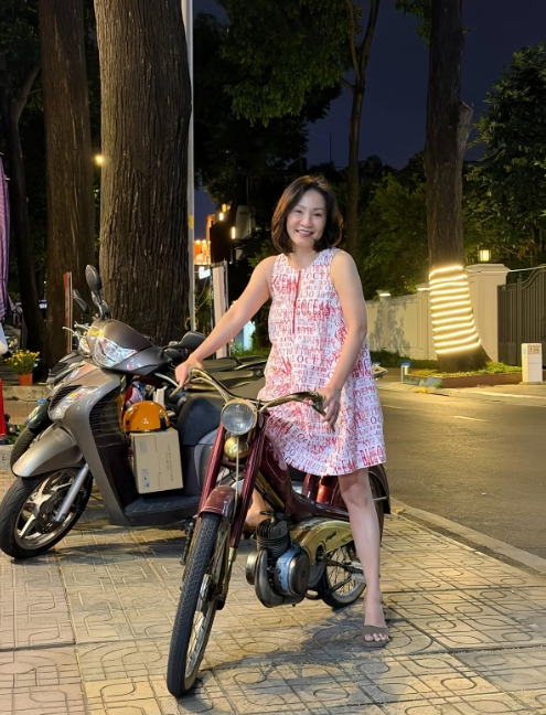 Hồng Đào bình yên sau 6 năm ly hôn Quang Minh