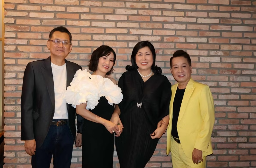 Hồng Đào bình yên sau 6 năm ly hôn Quang Minh