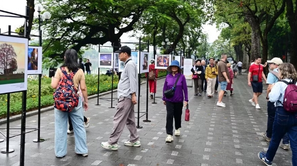 Hà Nội điều chỉnh thời gian hoạt động phố đi bộ dịp 30/4 - 1/5