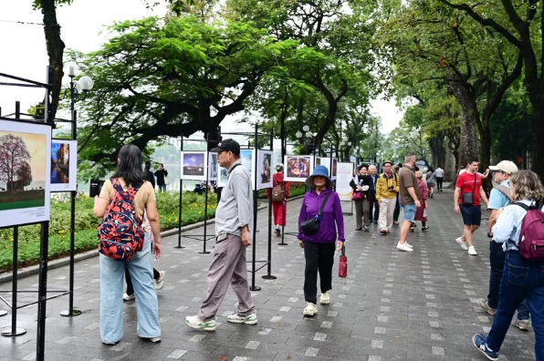 Hà Nội điều chỉnh thời gian hoạt động phố đi bộ dịp 30/4 - 1/5