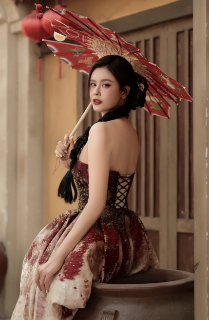 Trương Quỳnh Anh khoe sắc vóc xinh đẹp lấn át dàn mỹ nhân