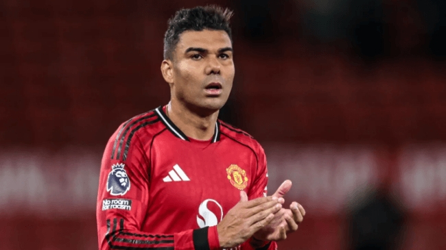 Man Utd thực hiện cuộc thanh trừng lịch sử: 13 cầu thủ sẽ rời Old Trafford